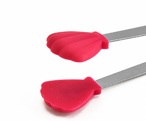 Snack Tongs - Shell