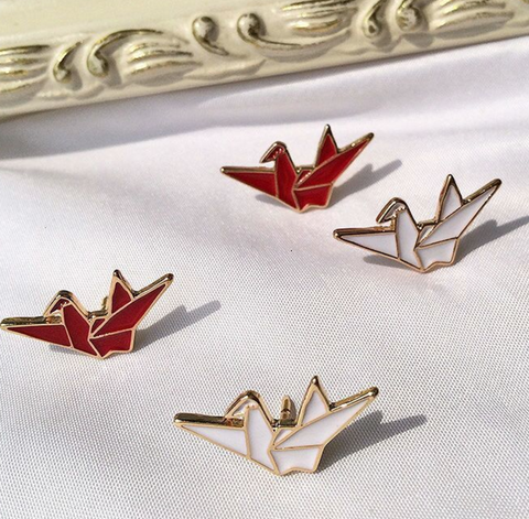 Paper Crane Pin