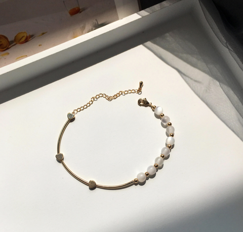 Cat Eye Stone and Hearts Bracelet