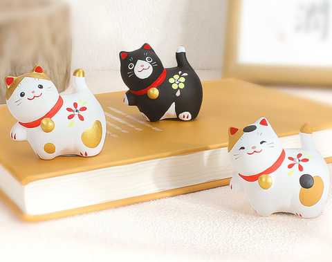 Lucky Healing Cat Ceramic Black