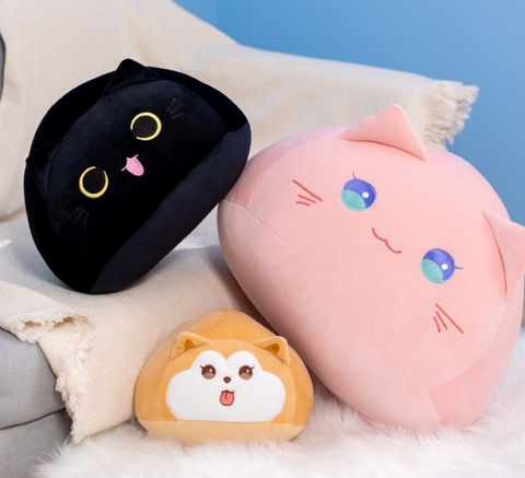 Half Moon Kitty Plush 30cm