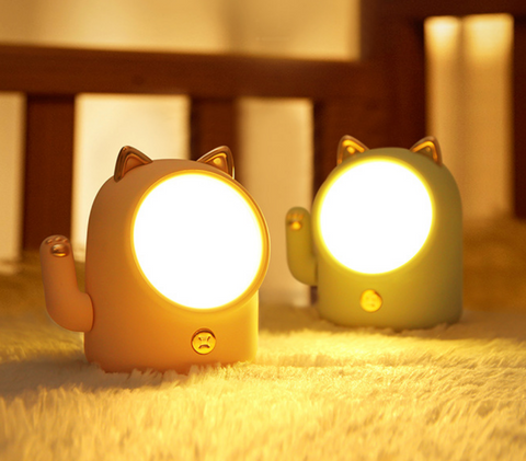 Lucky Cat Nightlight