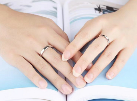 Angled Ring