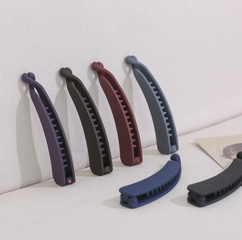 Twist Matte Hair Clip