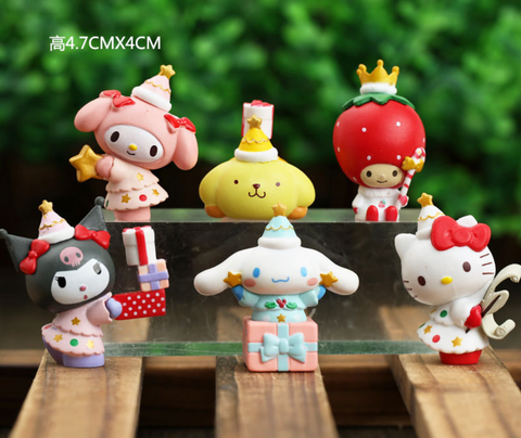 Sanrio Christmas Statues