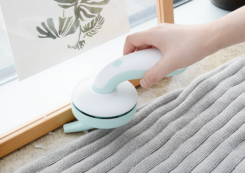 Desk Vacuum Cleaner