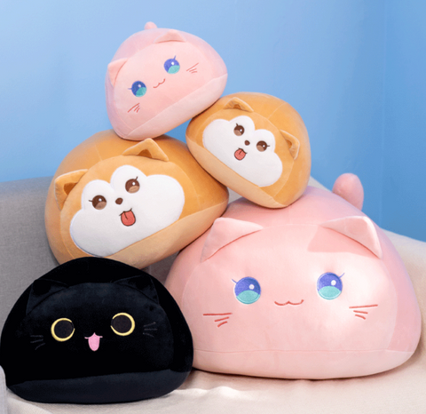 Half Moon Kitty Plush 30cm