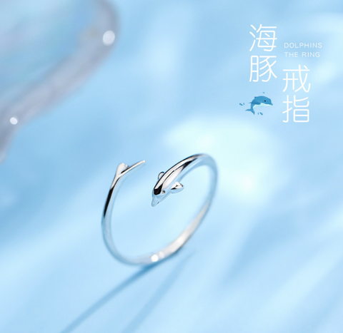Dolphin Ring