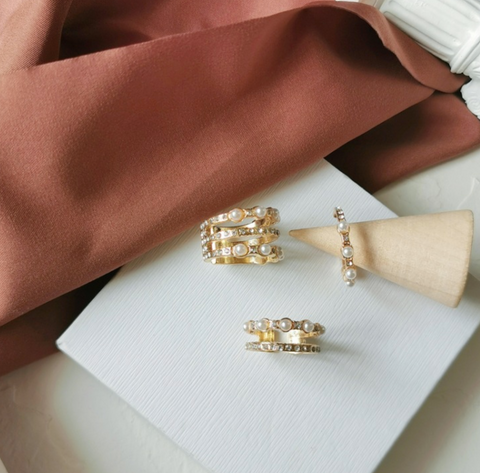 Pearl Ring
