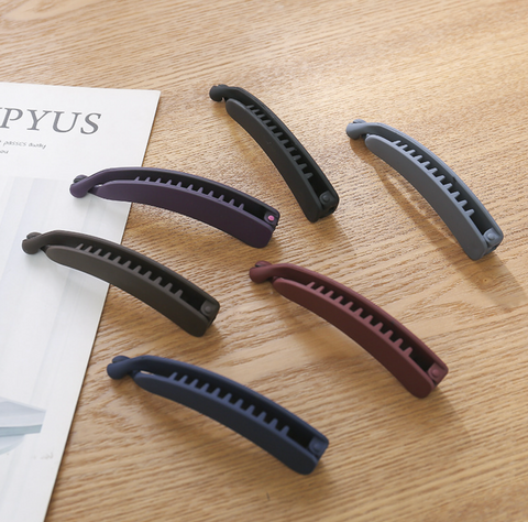 Twist Matte Hair Clip