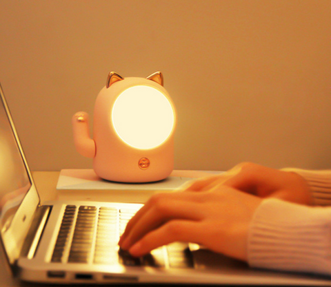 Lucky Cat Nightlight