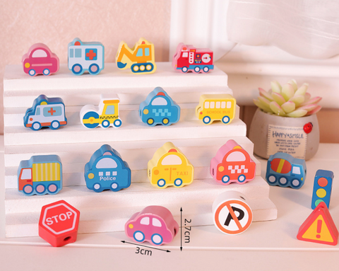 136 pcs of Wood Cartoon Lace Blocks