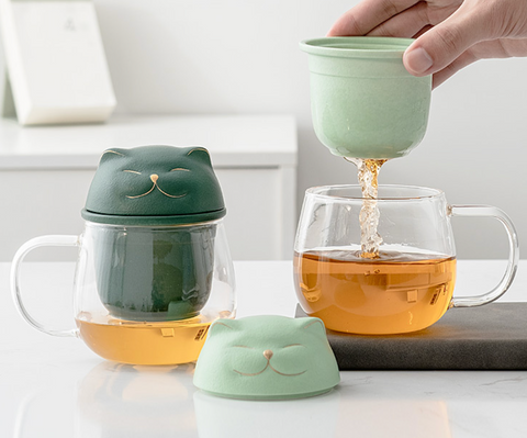 Lucky Cat Glass Tea Mug