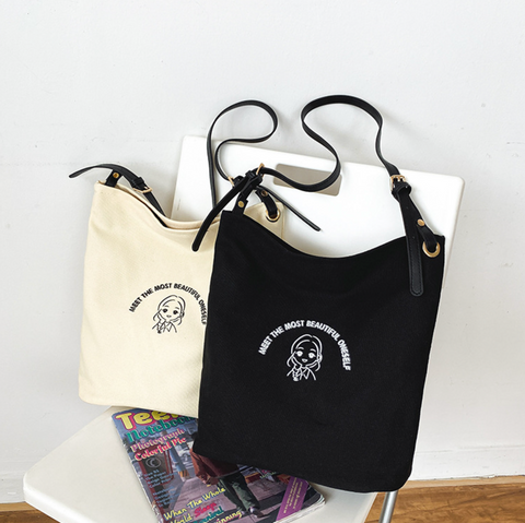 Beautiful Oneself Tote