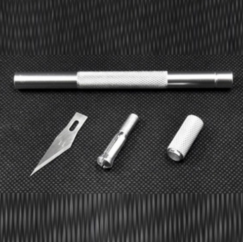 Metal Knife Cutter with 5 pcs