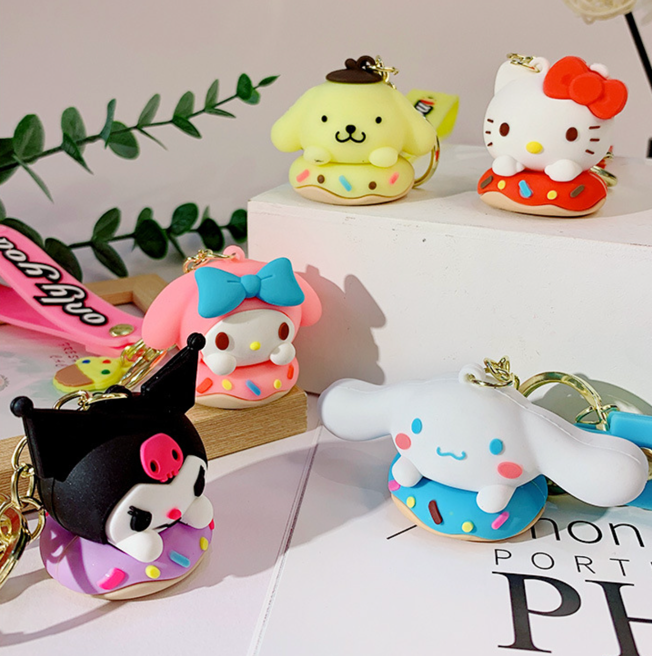 Sanrio Donut Keychain – Midori Gifts