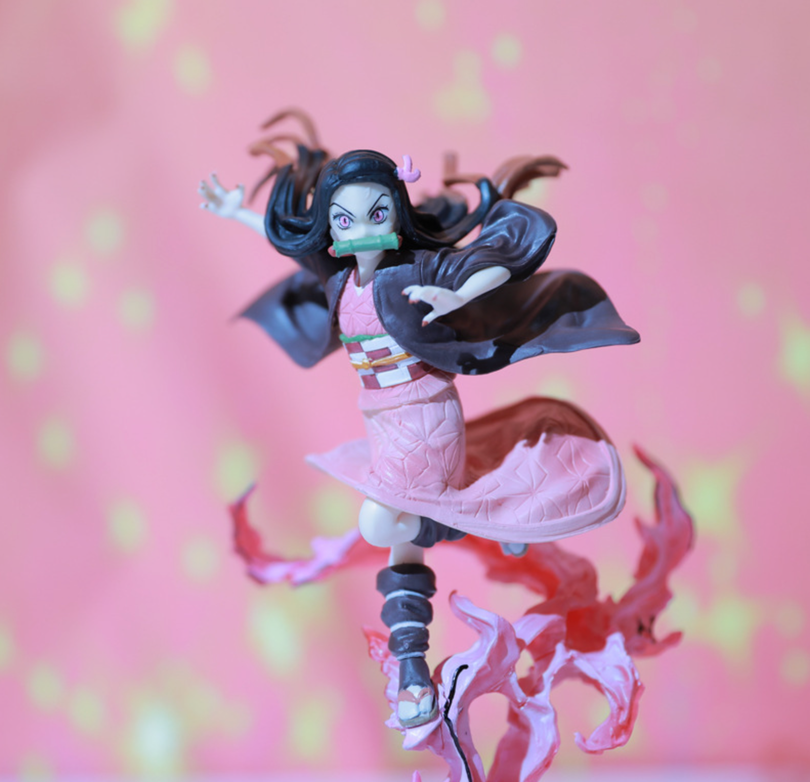 Riachuelo  Estátua Nezuko Kamado Blood Demon Art - Demon Slayer