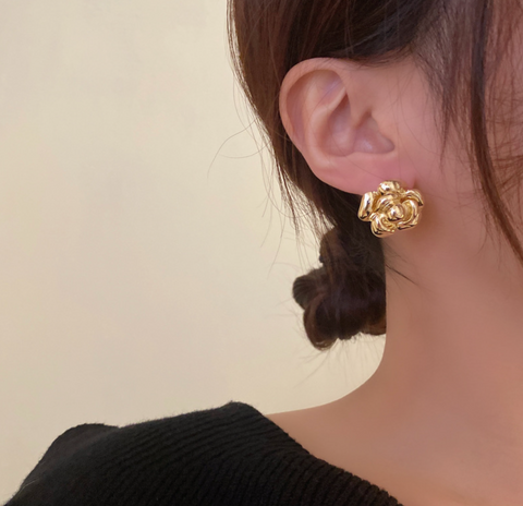 Gold Rose Stud Earring