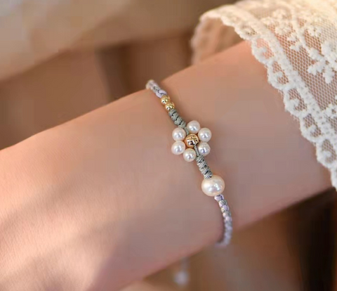 Flower Pearl Grey Braided Bracelet