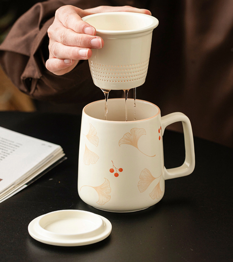 Gingko Leaf Ceramic Mug with Lid