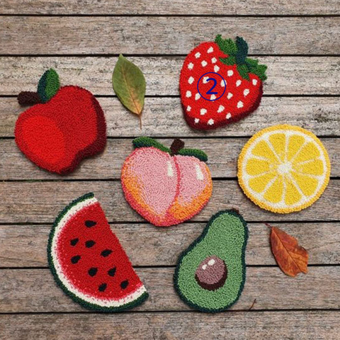Strawberry Carpet Coaster DIY