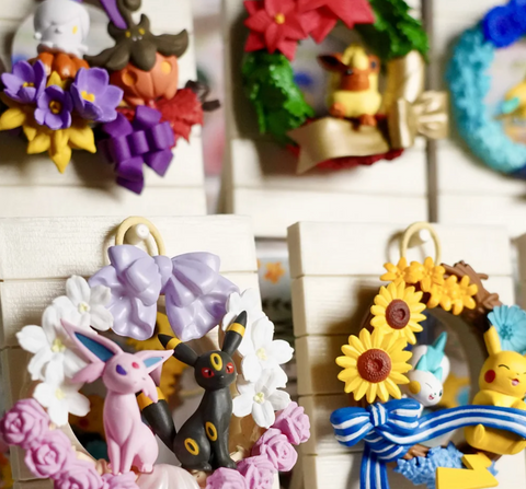 Pokemon Wreath Statues