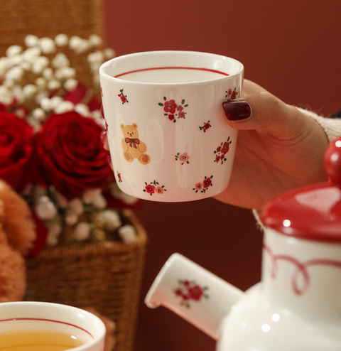 Teddy Bear Red Ceramic Teapot with 4 Cups