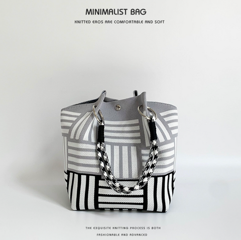 Minimalist Ring Knit Handbags