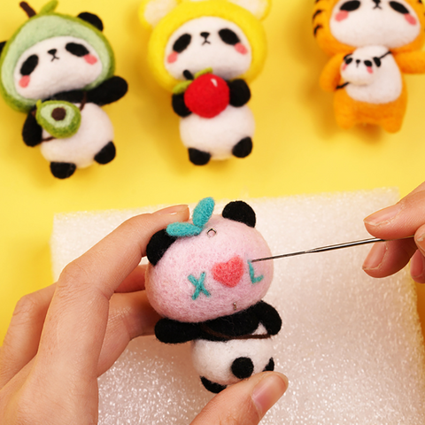 Baby Panda Needle Felt DIY Set