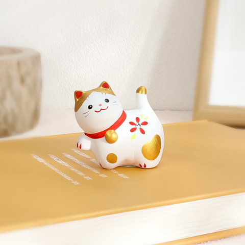 Lucky Healing Cat Ceramic Gold