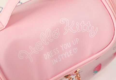 Top Zip Hello Kitty Wash Bag
