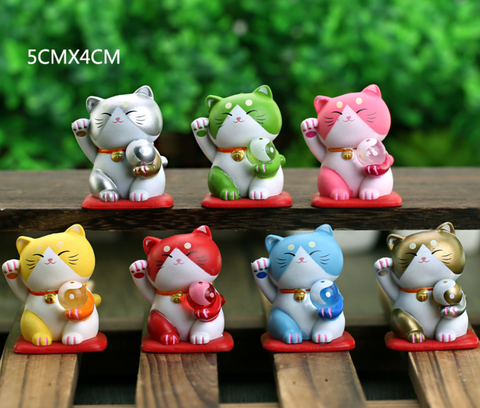 Lucky Cat Chibi Statues
