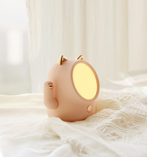Lucky Cat Nightlight