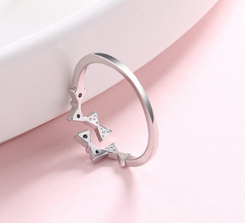 Bow Ribbons Ring