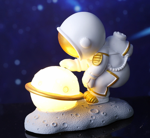 Astronaut Moon Light Statue